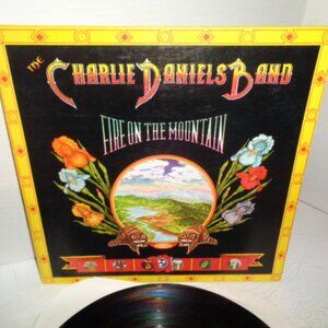 The Carlie Daniels Band, Fire On The Mountain Vinyl LP Record 1974 Excellent
